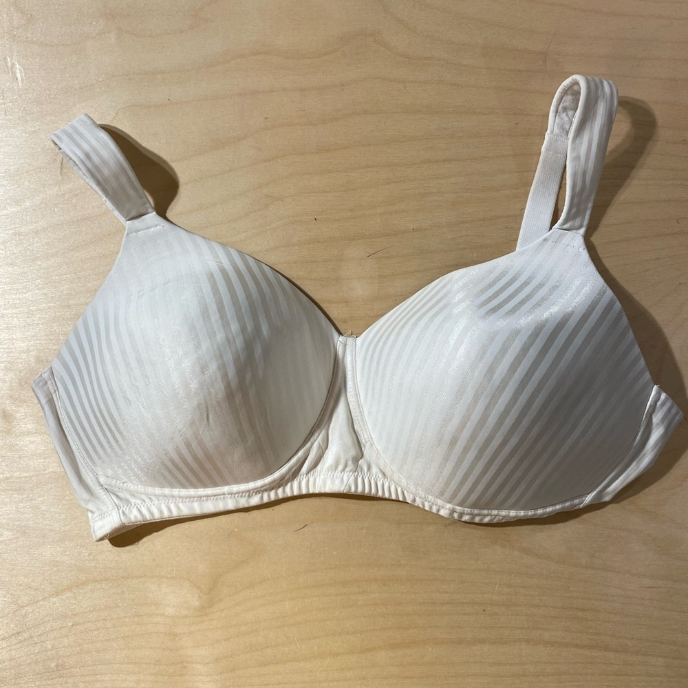 Playtex Cream Striped No Wire Bra 40 D (GF)